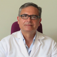 Dr. Lorenzo Armenteros